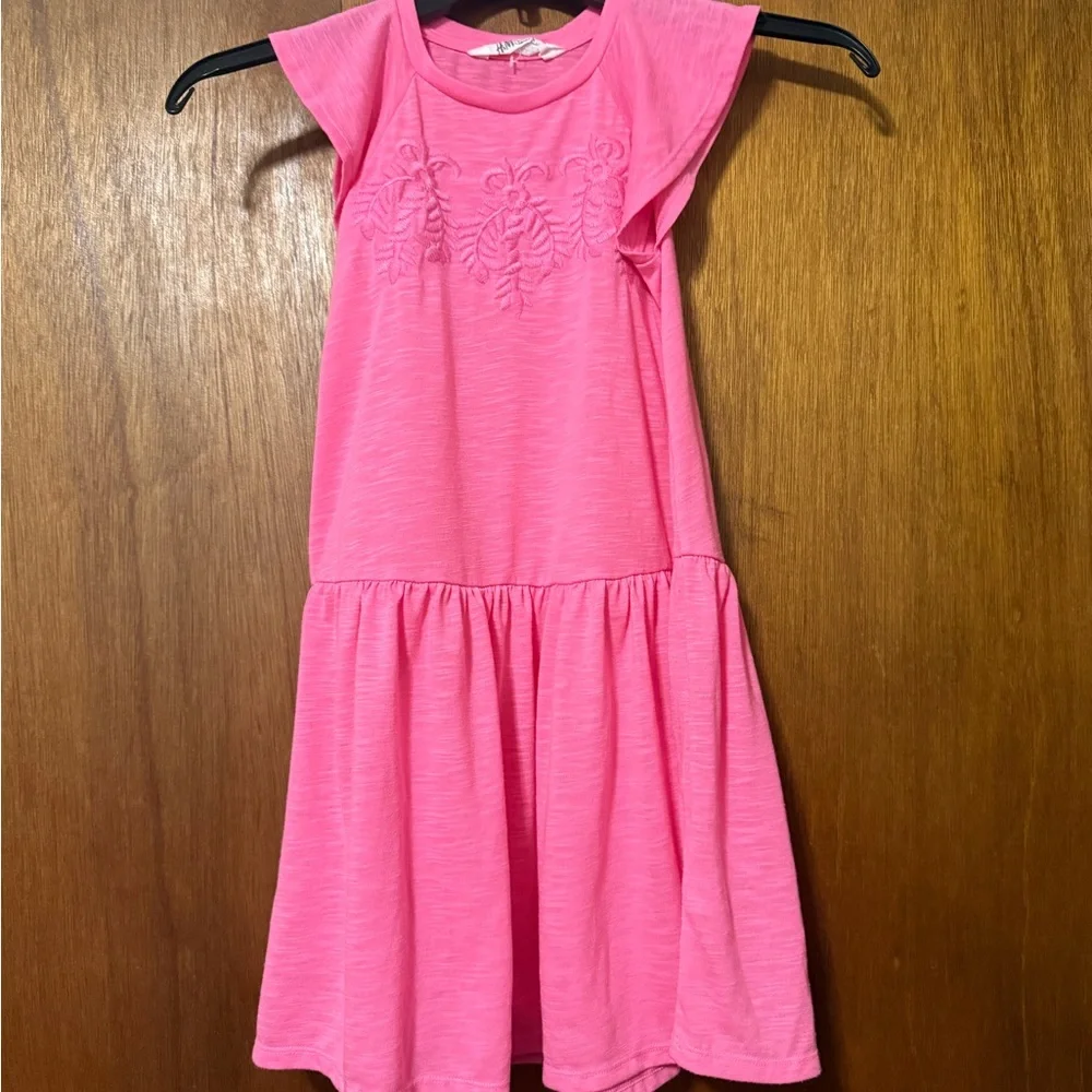 🐠 H&M Vibrant Pink Garment